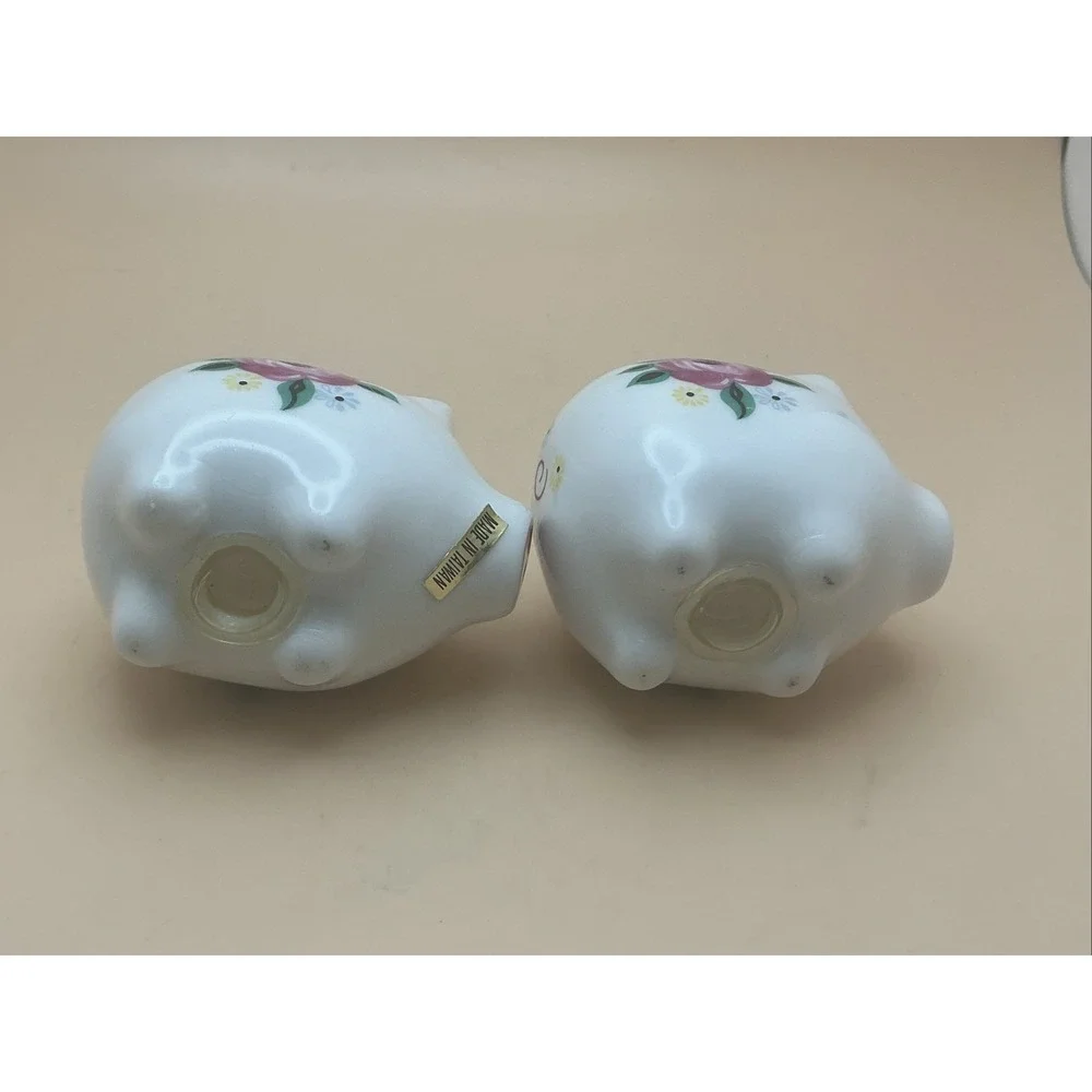Vintage Pig Salt & Pepper‎ Shakers with Calligraphy Letters, Flowers.